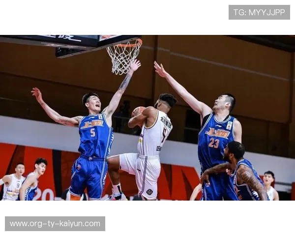 今年助攻王：哪些传球瞬间让人叹为观止？，篮球传球助攻